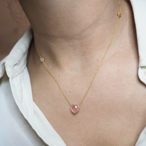 La Vie En Rose Necklace